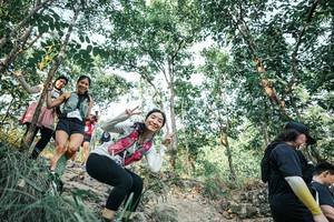 BIB: 
                            <button type="button" onclick="openModal(25980281)" class="btn btn-primary btn-sm float-right btn-popup" data-toggle="modal" data-target=".modal-high-quality">
                        <i class="fas fa-shopping-cart"></i> Add to Cart
                    </button>
                                            <button type="button" onclick="isThisMe(25980281, true)" class="btn btn-success btn-sm float-right btn-popup btn-isme hidden" data-toggle="tooltip" data-placement="bottom" title="นี่คือรูปของคุณใช่ไหม คลิกที่นี่เพื่อเอาเข้าอัลบั้ม">
                        <i class="fas fa-plus"></i> Add to album
                    </button>
                    <button type="button" onclick="isThisMe(25980281, false)" class="btn btn-warning btn-sm float-right btn-popup btn-isnotme hidden">
                        <i class="fas fa-ban"></i> Remove from album
                    </button>